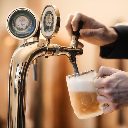 Spa Beerland Chateaux - U Zlate Hrusky / At Golden Pear Praga Exterior foto
